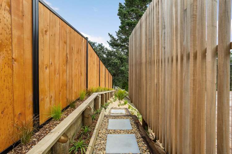 1a Tarapatiki Drive Whitianga_28