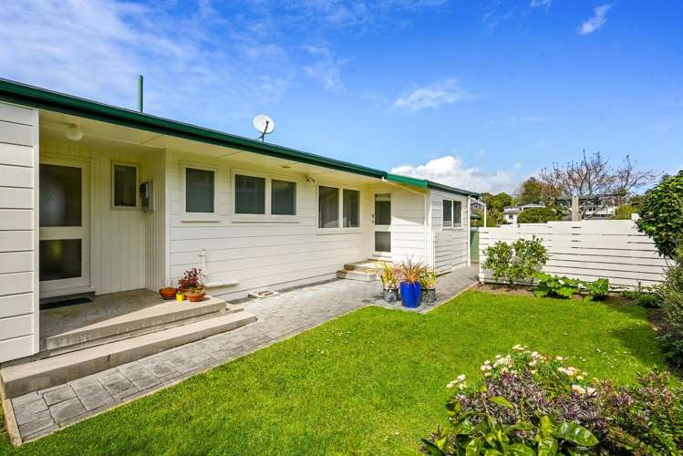 6 Luplau Crescent Cockle Bay_27