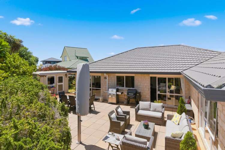 10 Barrett Drive Waikanae Beach_23