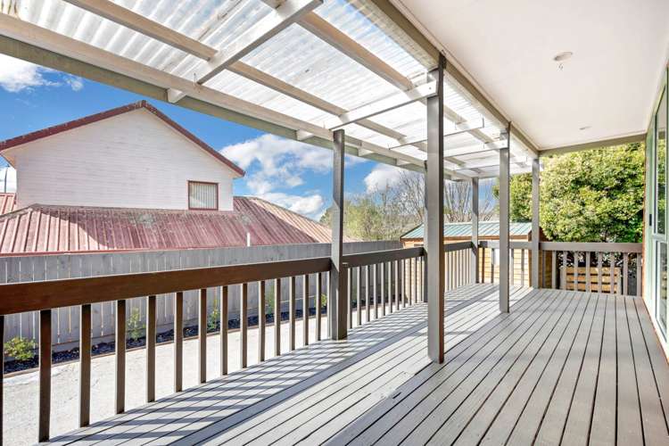 1/11 Aspiring Avenue Clover Park_11