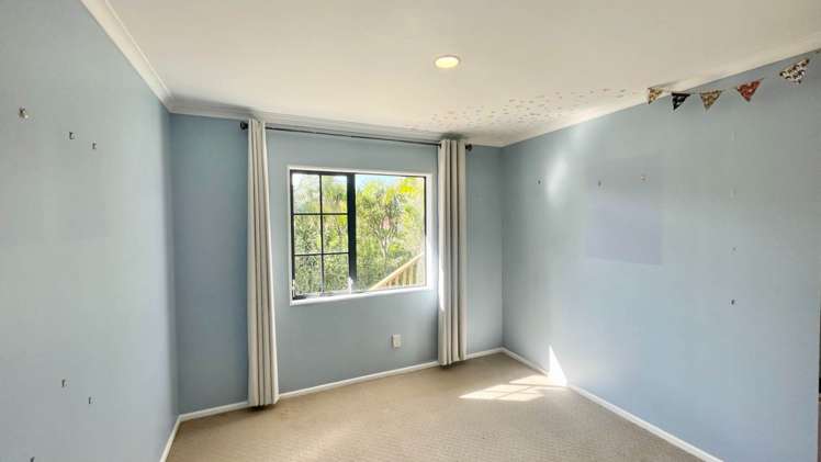 2/20 Greta Place Stanmore Bay_10