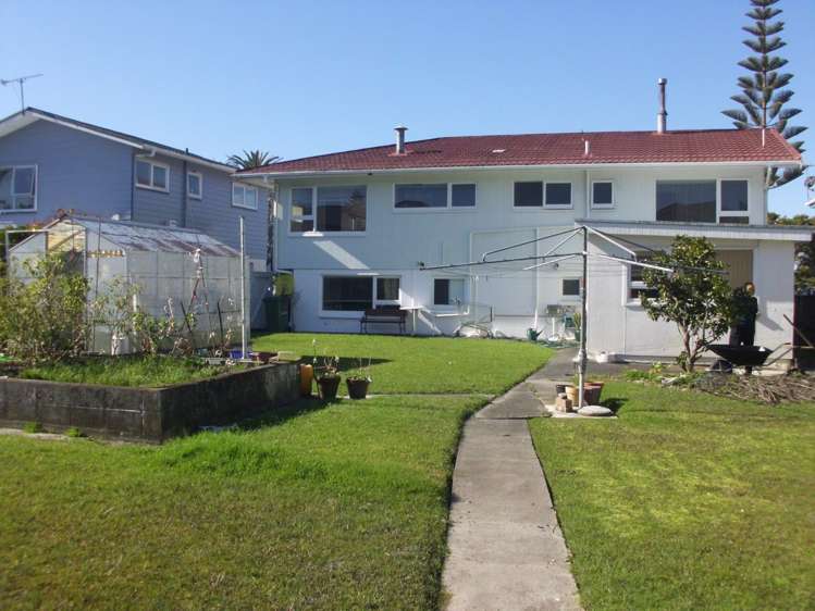 55 Gordon Avenue Forrest Hill_3