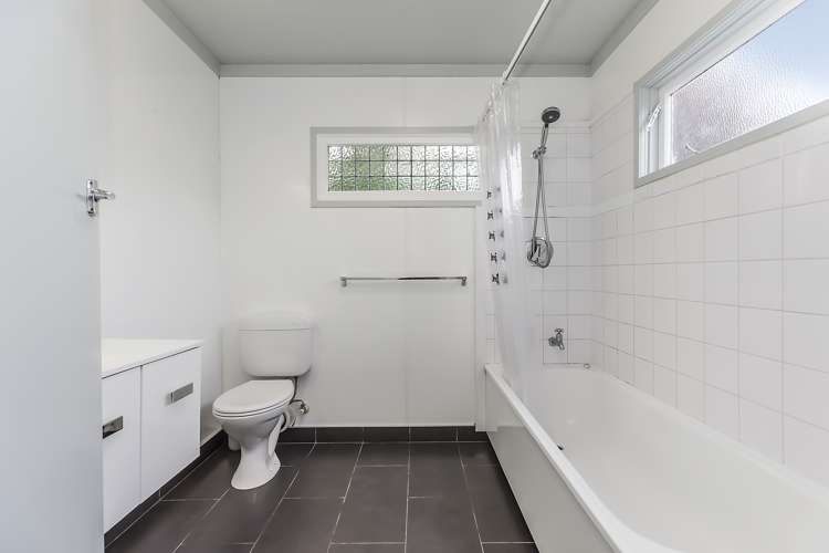 18 Milton Street Berhampore_11