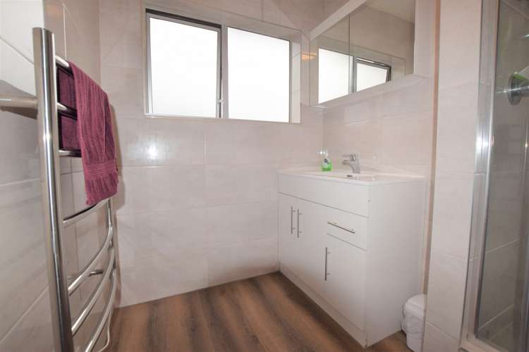 1/33 Blacklock Avenue Henderson_8