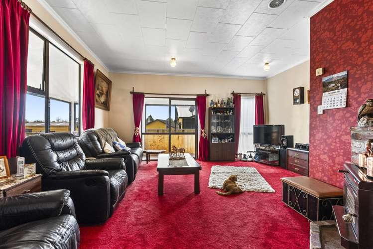 12 Dunn Street Egmont Village_5