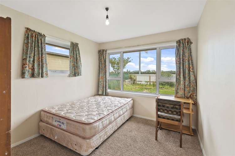 22 Russley Road Russley_8