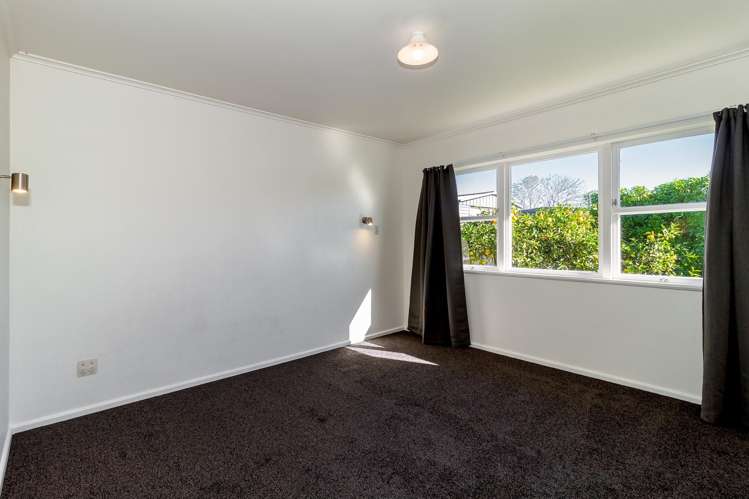 5 Dick Place Onekawa_8