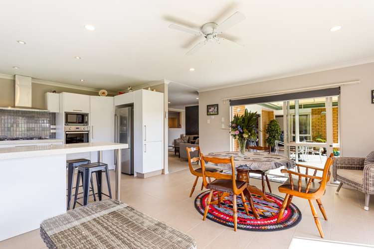 10 Station Road Huapai_12