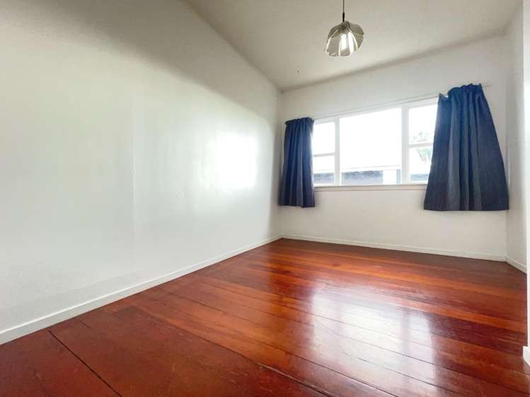 49 Donovan Street Blockhouse Bay_3