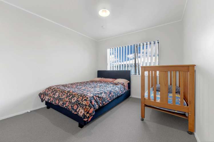 1 Dole Place Mangere_7