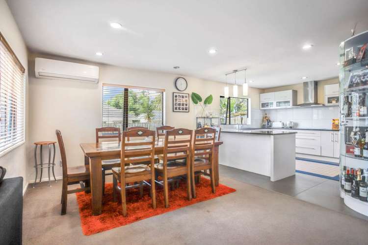 103b Roberts Road Te Atatu South_8