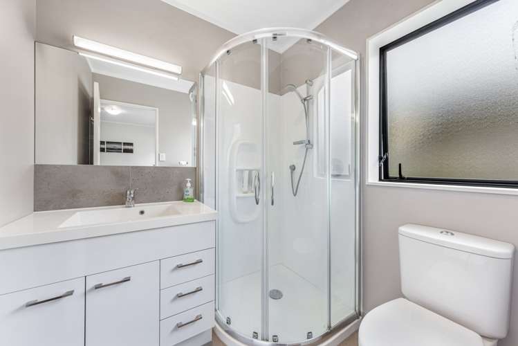 8 Millstream Drive Henderson_8