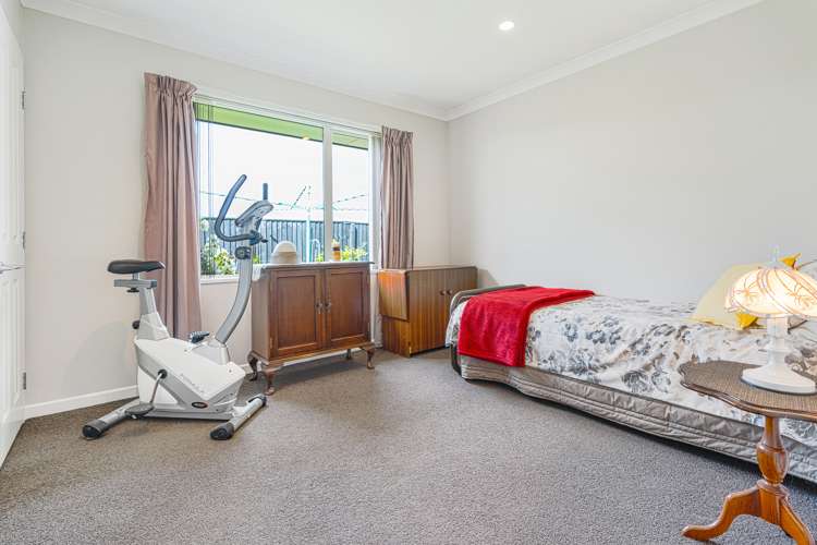 39 Longspur Avenue Wigram_19