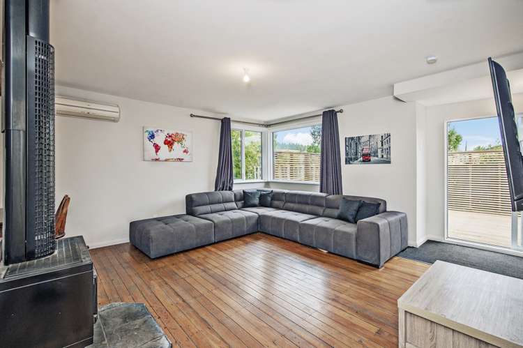 5702 West Coast Road Springfield_9