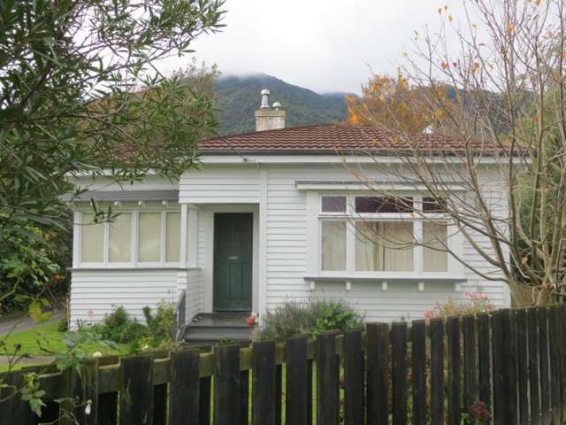 2 Farmer Street Te Aroha_1