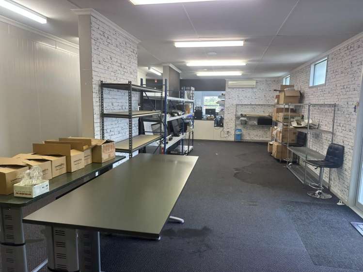 100 Glover Road Hawera_12