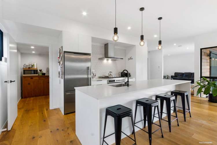 9 Mataki Way Glen Eden_4