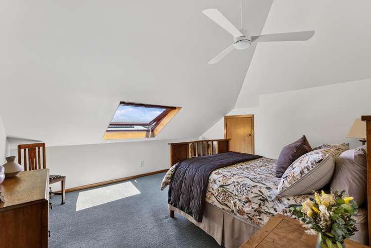 503 King Street South Hastings_17