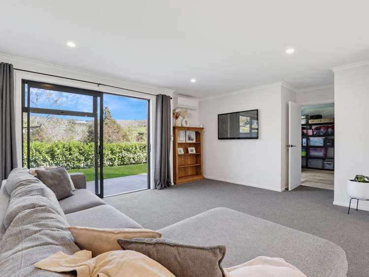 18 McLaughlin Lane Stoke_6