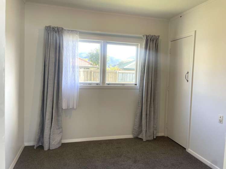  8/20 North Road The Wood_4