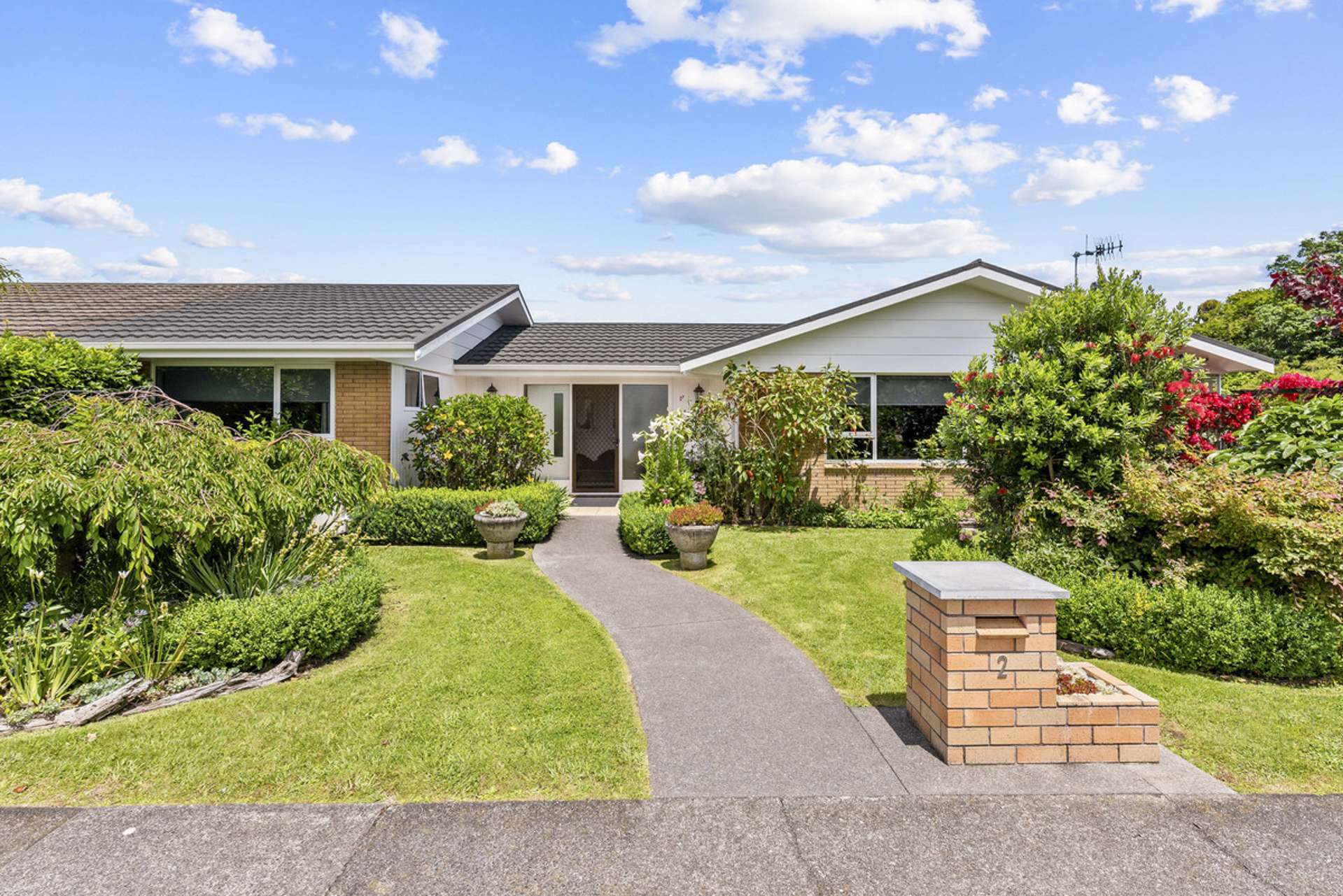 2 Rewarewa Crescent Waikanae_0