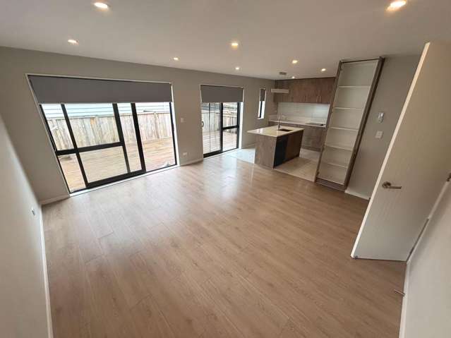 Quality free standing family home