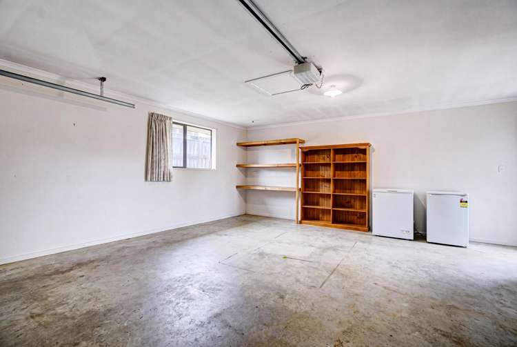 11 Plumstead Rise Glen Eden_16