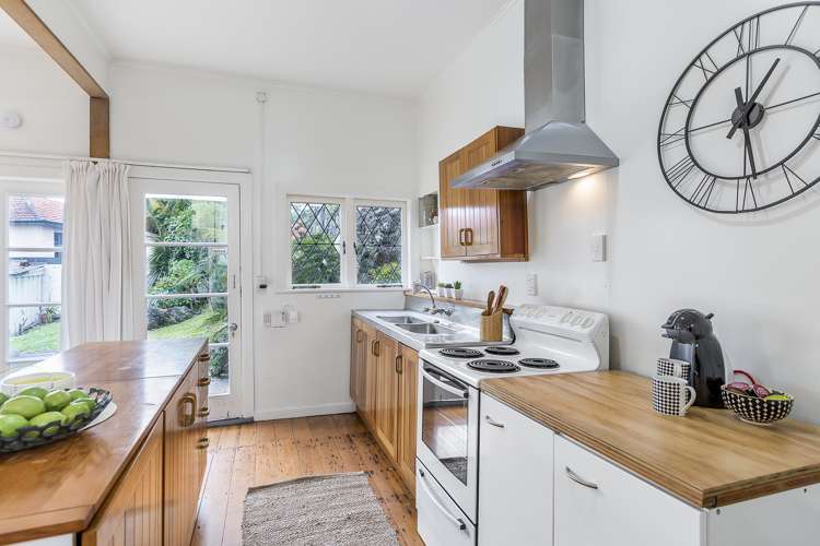 1 Percy Street Mount Eden_9