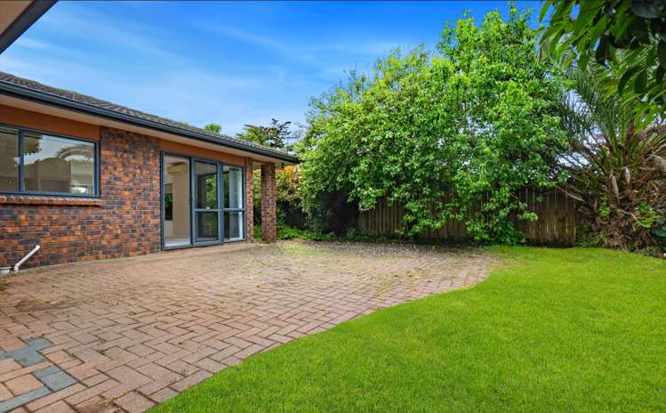 58 Wattle Farm Road Wattle Downs_10