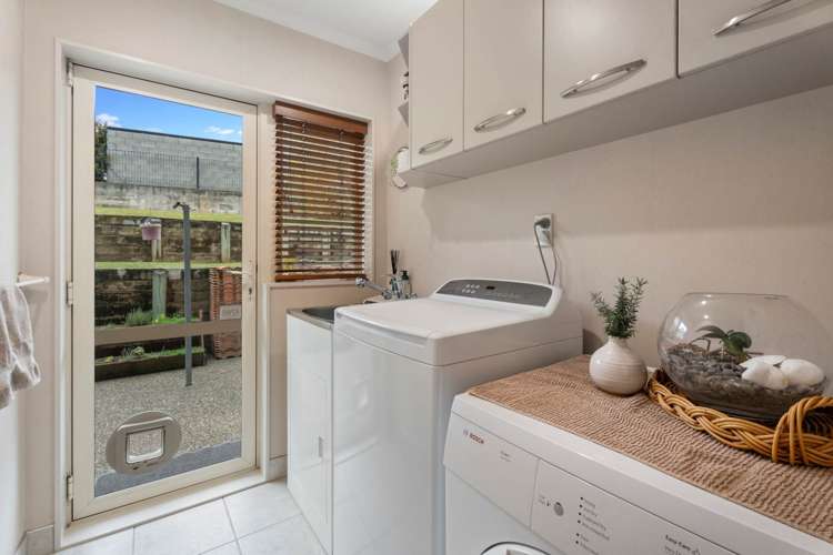 69 Manor Park Sunnyhills_18