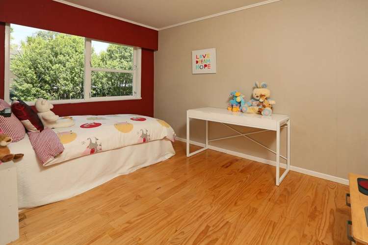 90 Glendene Avenue Glendene_14