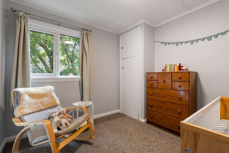 16 Waru Street Khandallah_15