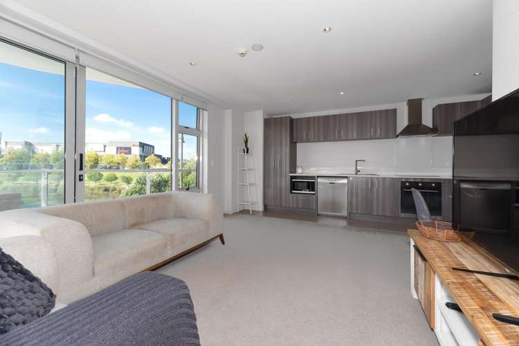 104/5 Rose Garden Lane_5