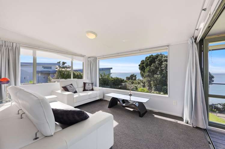 49 Torkar Road Clarks Beach_13