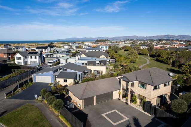 15 Sandalwood Place Waimairi Beach_1