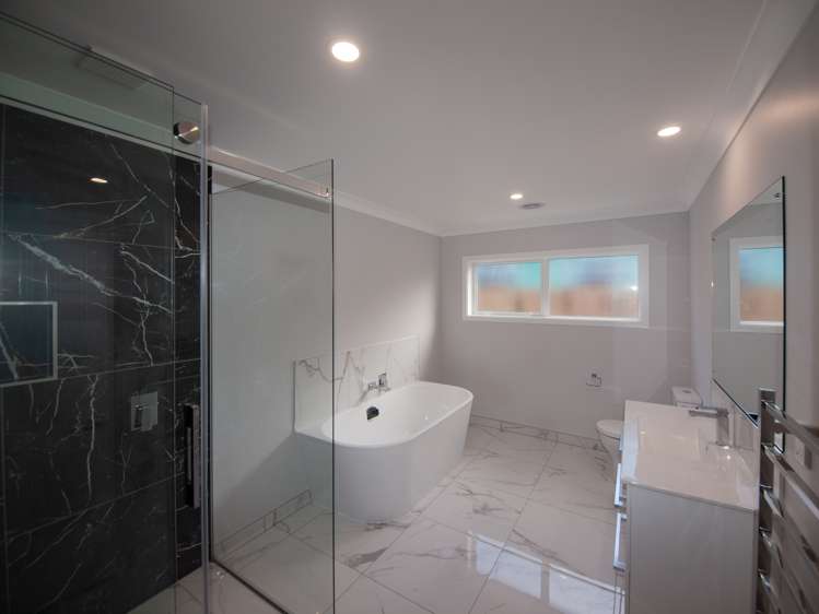 17 Hattersley Grove Churton Park_13