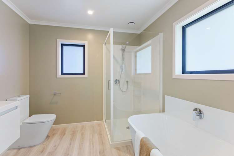 62 Awanui Drive Waikanae_16