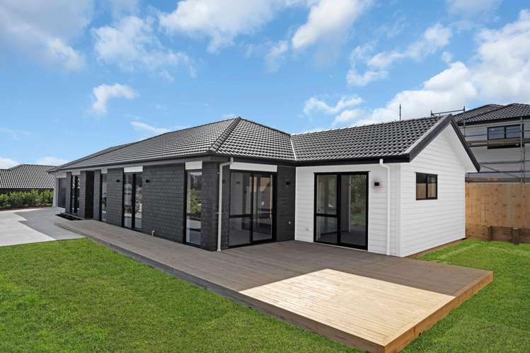 26 RONGOA MAORI WAY Pukekohe_4