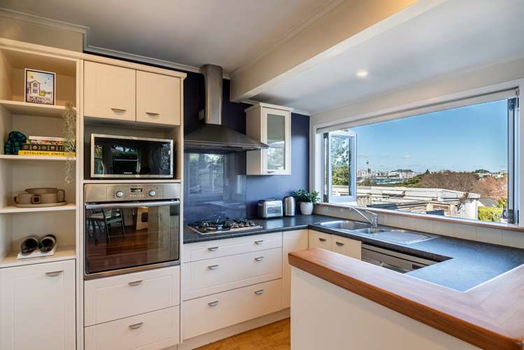 24 Waimana Avenue Northcote Point_5