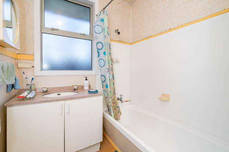 17 Ayr Street Mosgiel_14