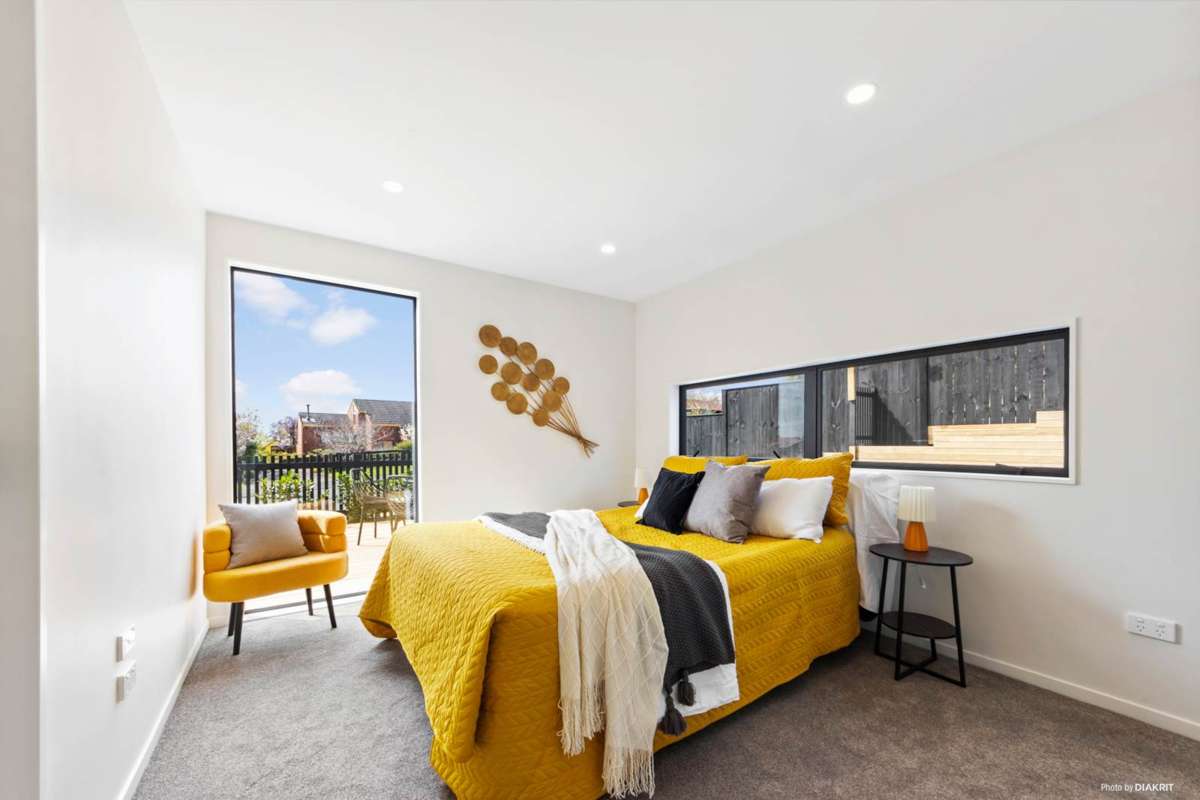 10-12 White Heron Drive_2