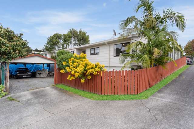 13 Meadowvale Rise Titirangi_2