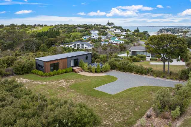 1117B Whangaparaoa Road Tindalls Beach_3