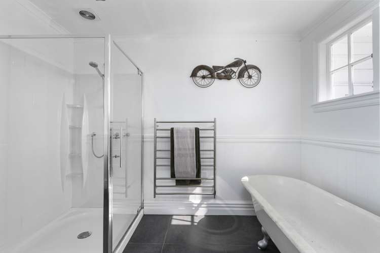 817 Egmont Road Hillsborough_16