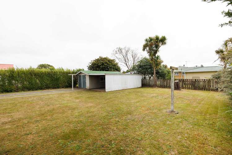 11 Bartholomew Road Levin_13
