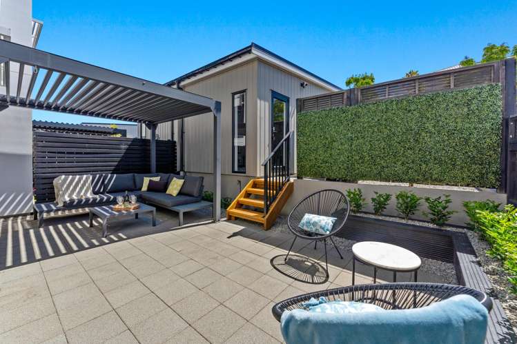 127 Bonair Crescent Silverdale_2