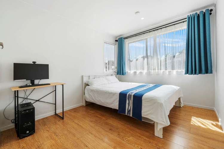 24 Fitzherbert Avenue West Harbour_9