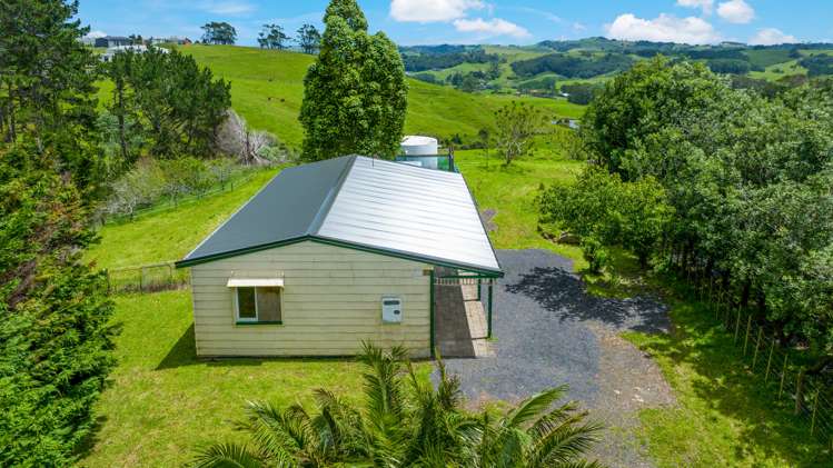 152 Aka Aka Road Puni_15