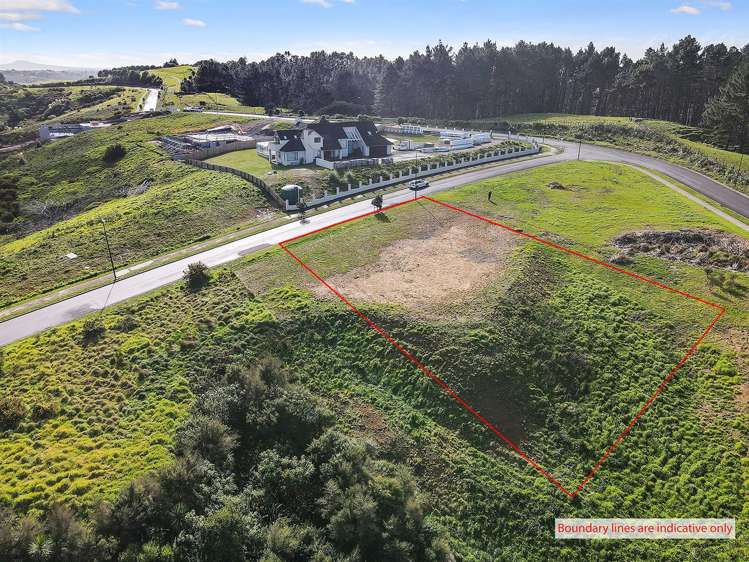 4 Tau Drive Flat Bush_9