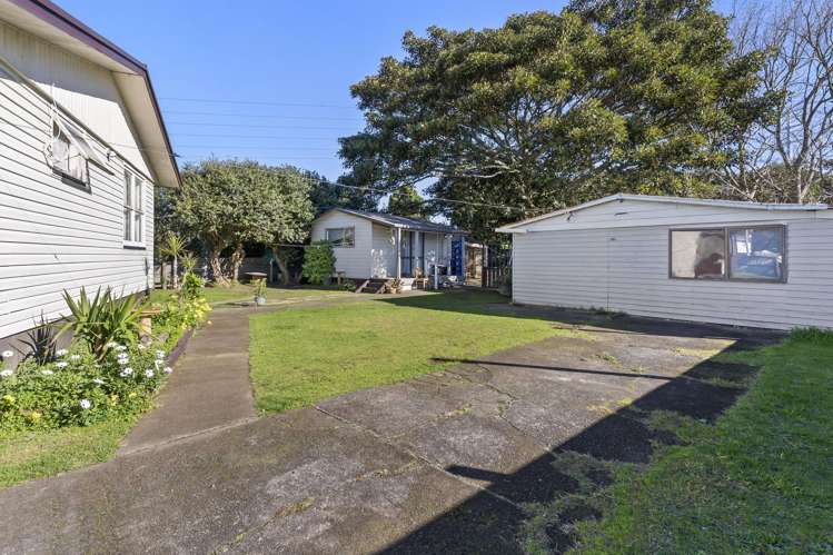 66 Clayton Avenue Otara_9